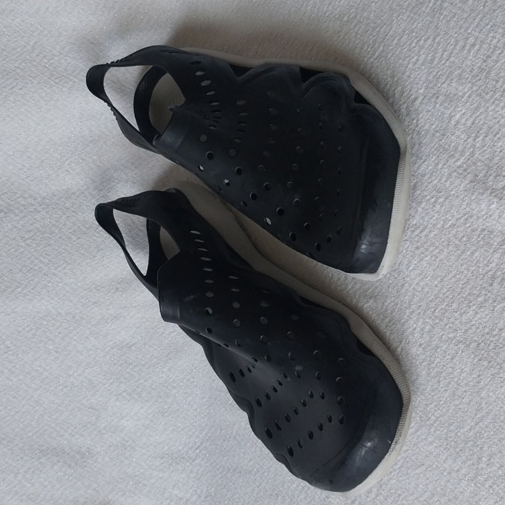 Crocs Iconic Comfort Swiftwater Wave Black Slip-on shoes Size 12